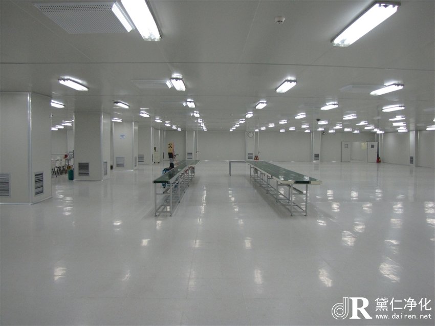 認(rèn)真有序地進(jìn)行試驗(yàn),確保清潔空調(diào)系統(tǒng)順利投產(chǎn)