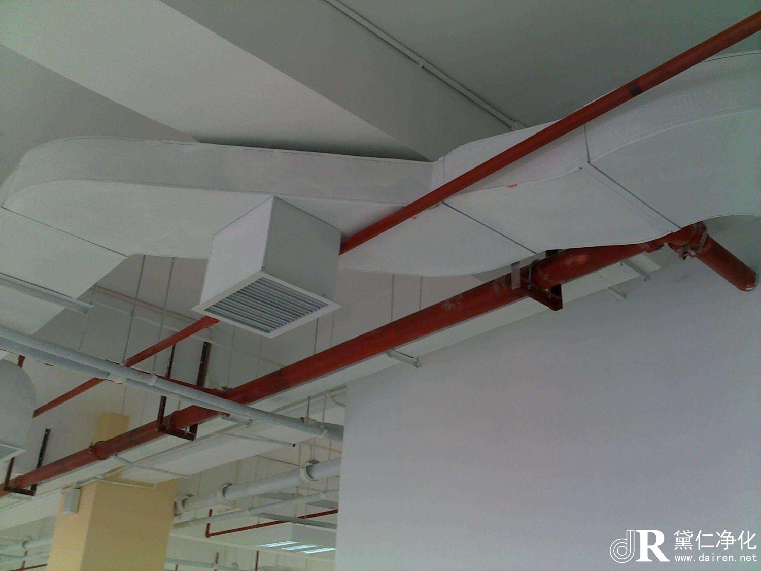 凈化工程的通風(fēng)系統(tǒng)有什么要求?